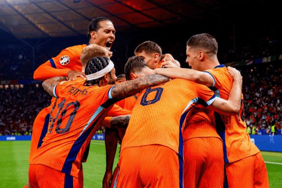 国安队今夏,中场实力大,幅增强,皇冠体育,CROWN,SPORTS,皇冠体育官网,皇冠体育官网,皇冠体育下载,皇冠体育APP